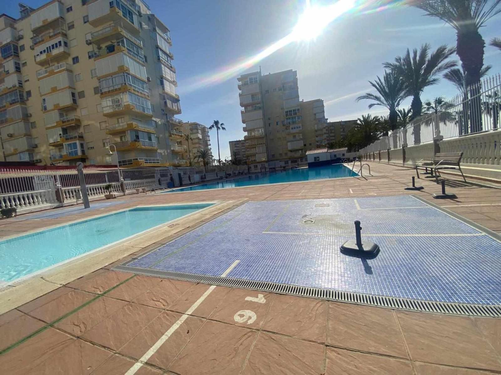 Hoja Cala Apartment アルガロボ・コスタ エクステリア 写真