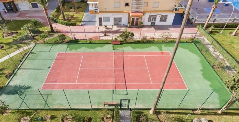 Hoja Cala Apartment アルガロボ・コスタ エクステリア 写真