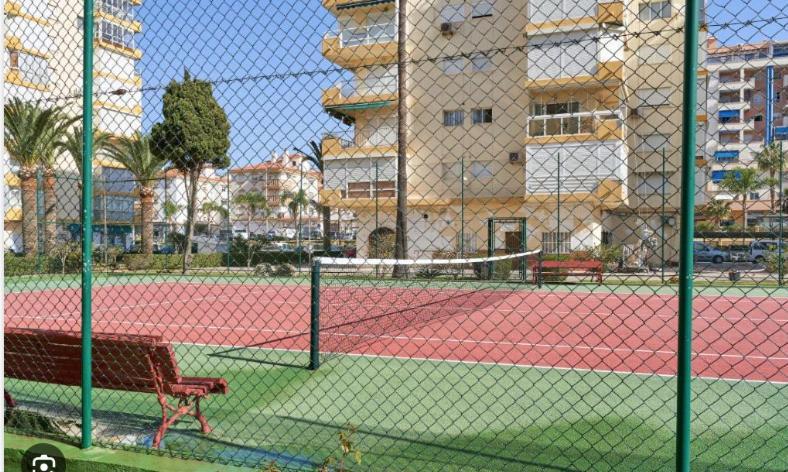 Hoja Cala Apartment アルガロボ・コスタ エクステリア 写真