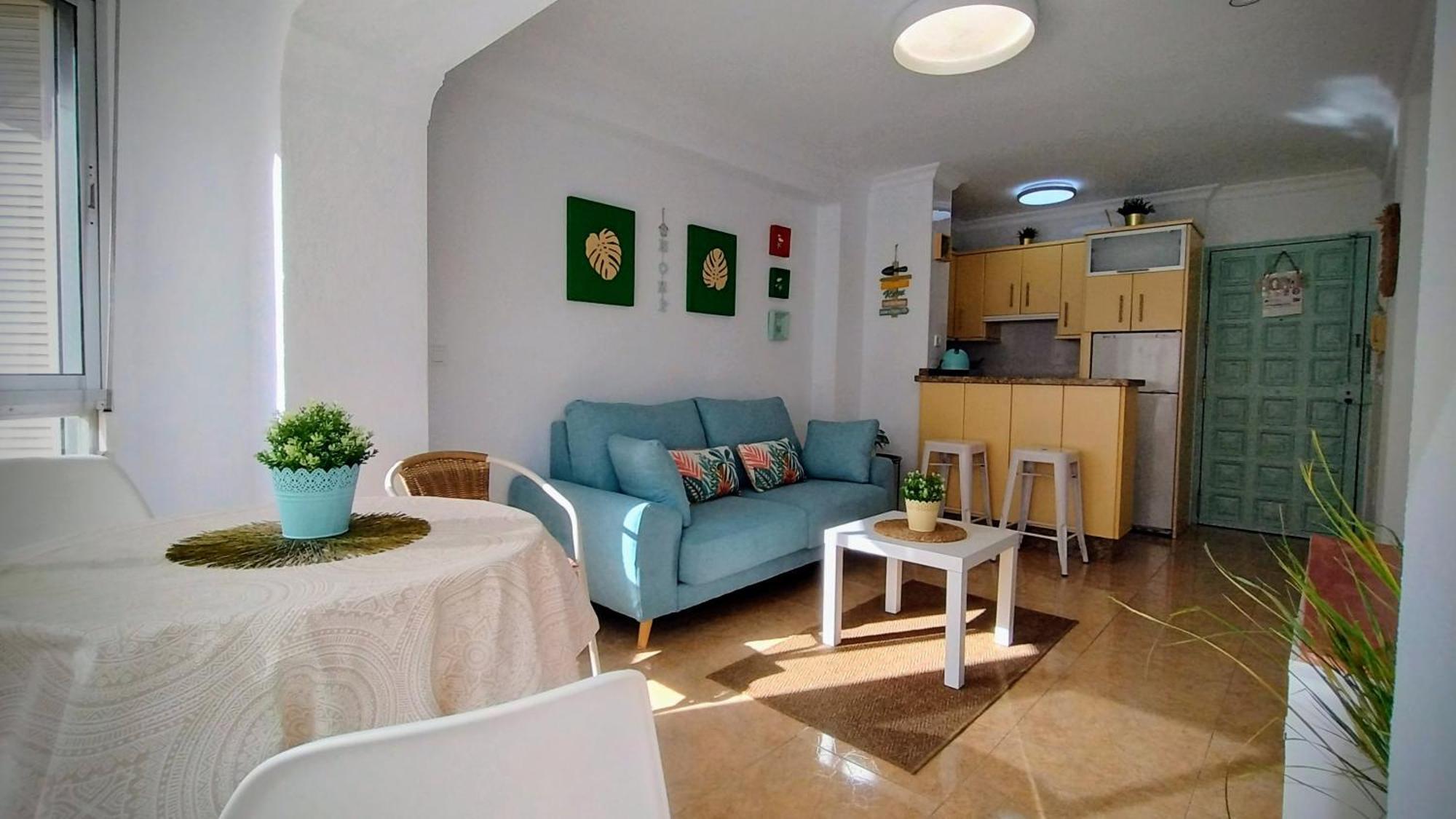 Hoja Cala Apartment アルガロボ・コスタ エクステリア 写真